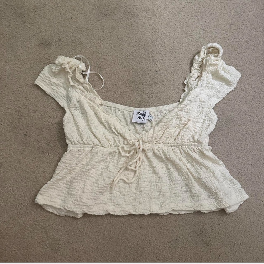 Princess Polly Crop Top! Cream size 8